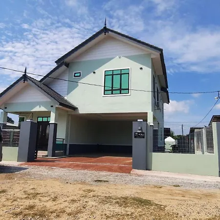 Chatak Hill Residence Dungun Exterior photo